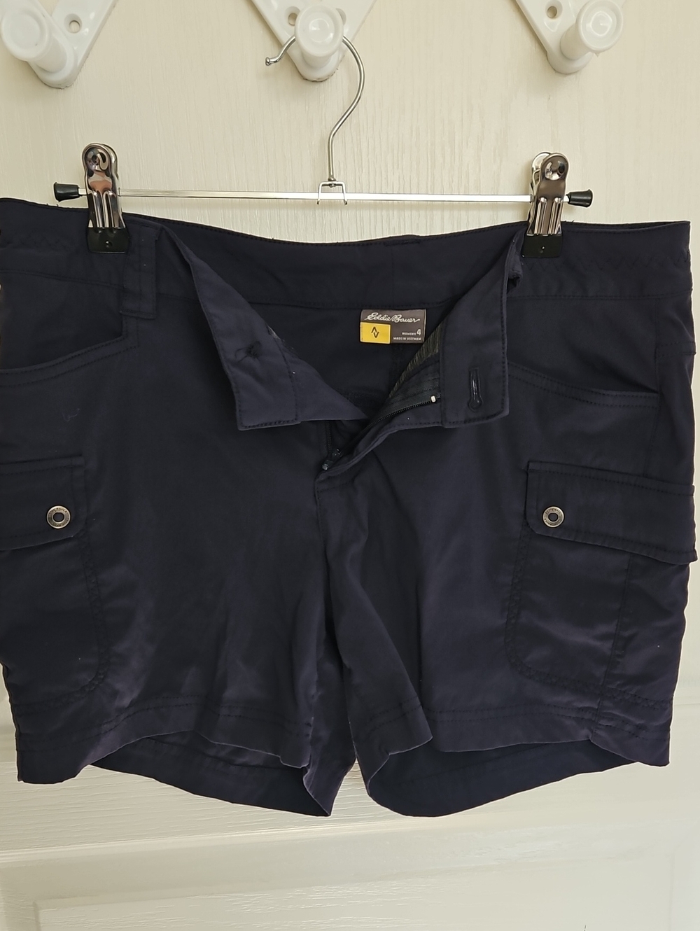 Eddie Bauer Women's Size 4 Travex/Guide Pro Hiking Shorts